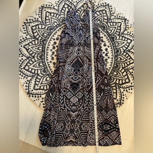 XS BCBG dress with pockets - Picture 9 of 9